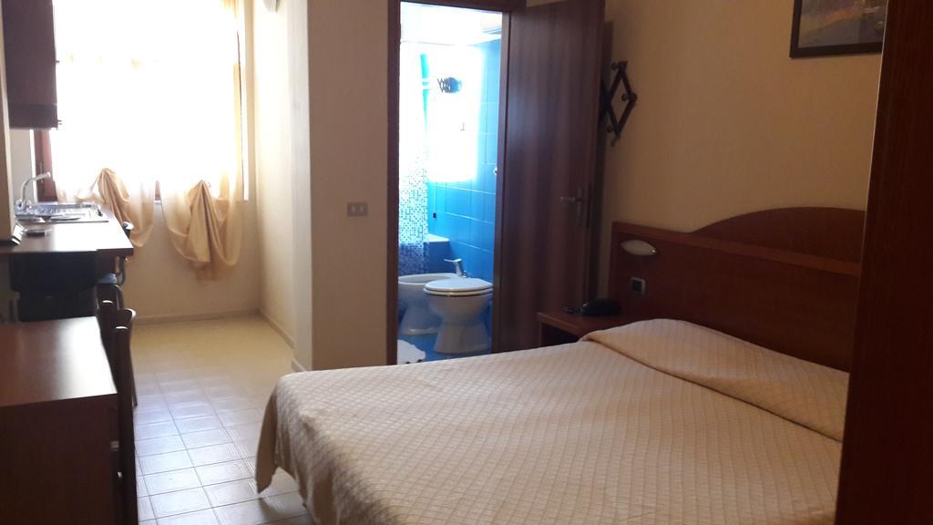 Hotel Residence Moneglia Exterior foto