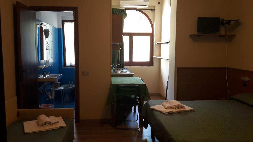 Hotel Residence Moneglia Exterior foto