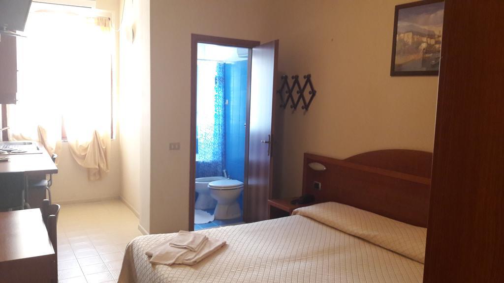 Hotel Residence Moneglia Exterior foto